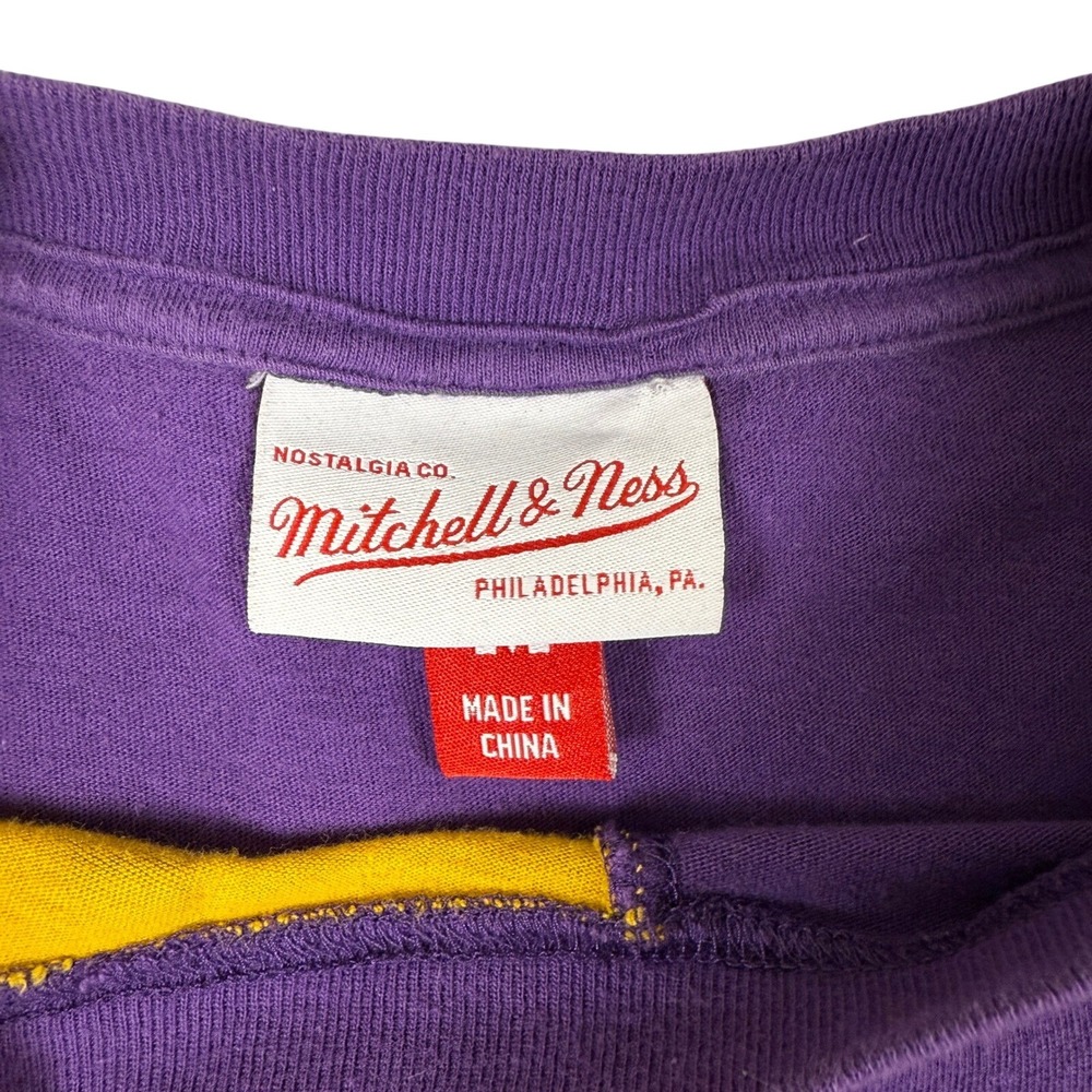 Mitchell & Ness Los Angeles Lakers NBA Colorblock Tee Mens Medium - Picture 3 of 8